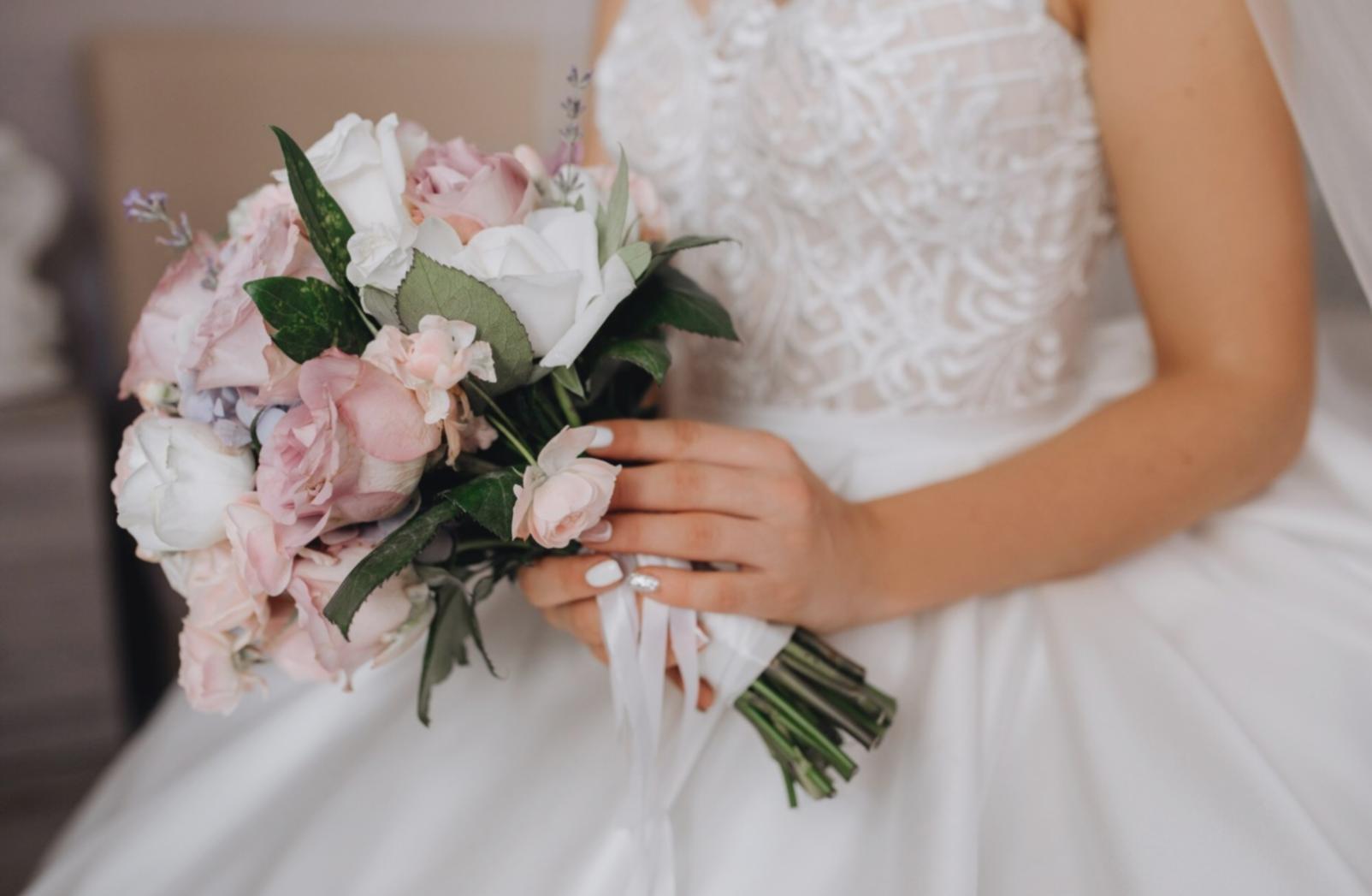 Работа с природными материалами в флористике